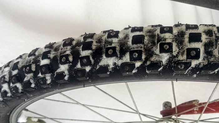 Зимние велопокрышки image-asset.jpeg