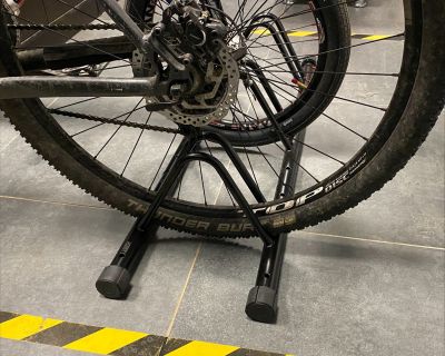 Подставка для велосипеда HORST H039 12-29' (для 3-х велосипедов) 00-170353