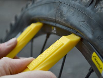 Монтажки Pedros Tire Lever (random color)