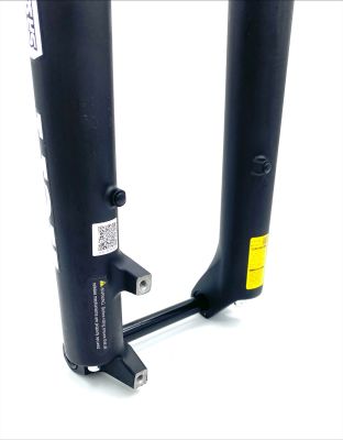 Вилка Suntour SF22 XCM DS 15AH2 130 mm '29 Black (1-1/8-1.5, Boost)