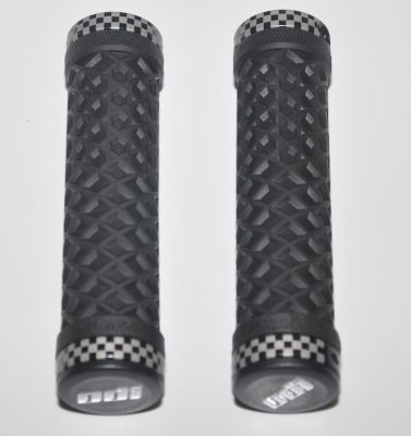 Грипсы ODI VANS Black