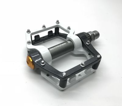 Педали RideRover 32С Anti-shock System Black/White