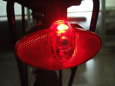 Велофонарь задний на багажник INFINI I-500R2 Apollo I-500R2