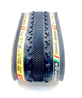 Покрышка Challenge GRAVEL GRINDER 700х36 TLR black/creme