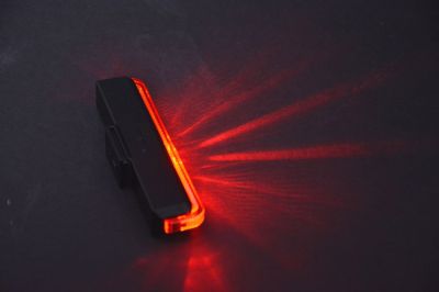 Фонарь велосипедный ilumenox SLASH X2 SS-L314 SS-L314R