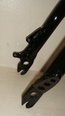 Вилка CWI 3203AB 26" (1-1/8")