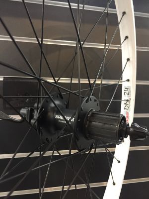Колесо заднее Alexrims DM24/Shimano M475 Disc White/Black '26